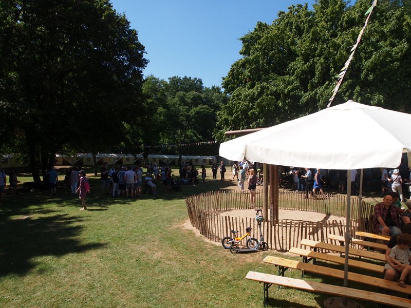 P7158480 RHorz.jpg